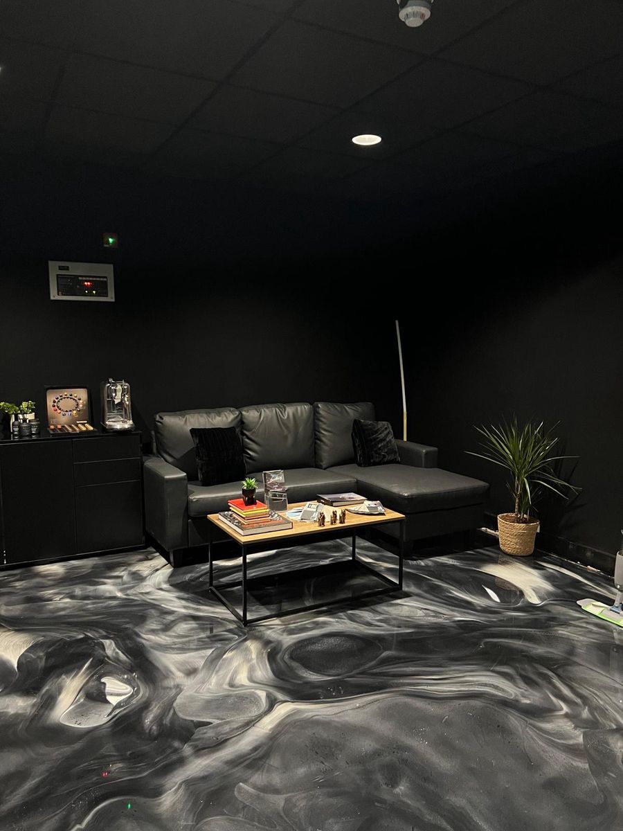 Client Lounge, commercial · metallic resin floor by Atelier Resin